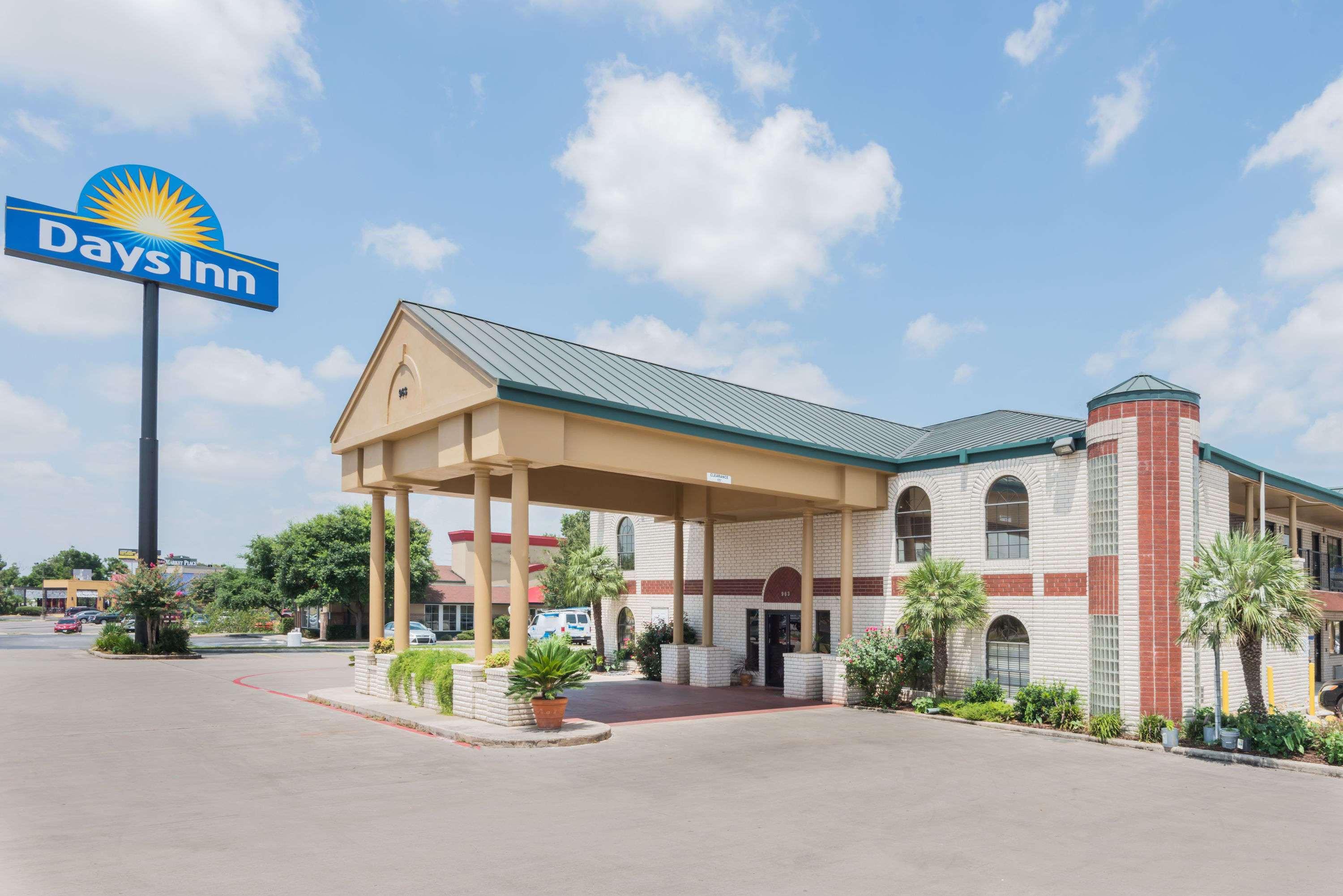 Days Inn By Wyndham New Braunfels Exterior foto